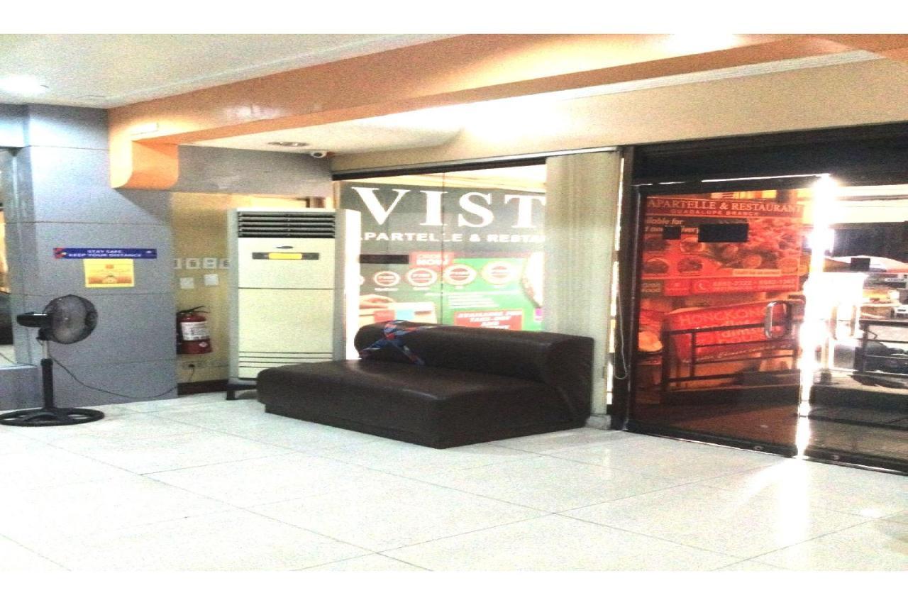 Oyo 817 Vista Apartelle Mandaluyong Exterior foto
