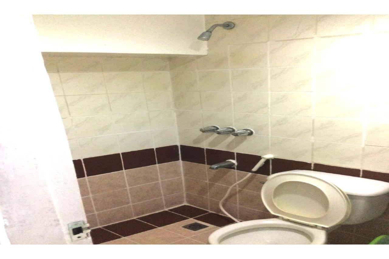 Oyo 817 Vista Apartelle Mandaluyong Exterior foto