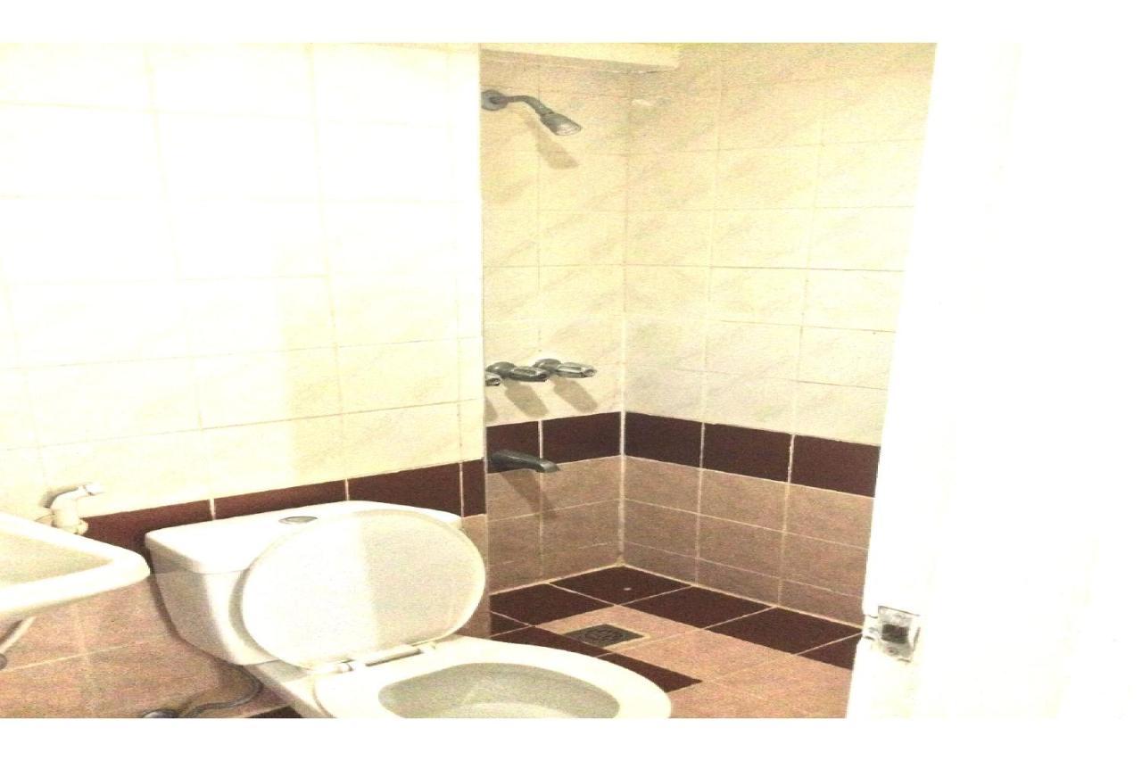 Oyo 817 Vista Apartelle Mandaluyong Exterior foto